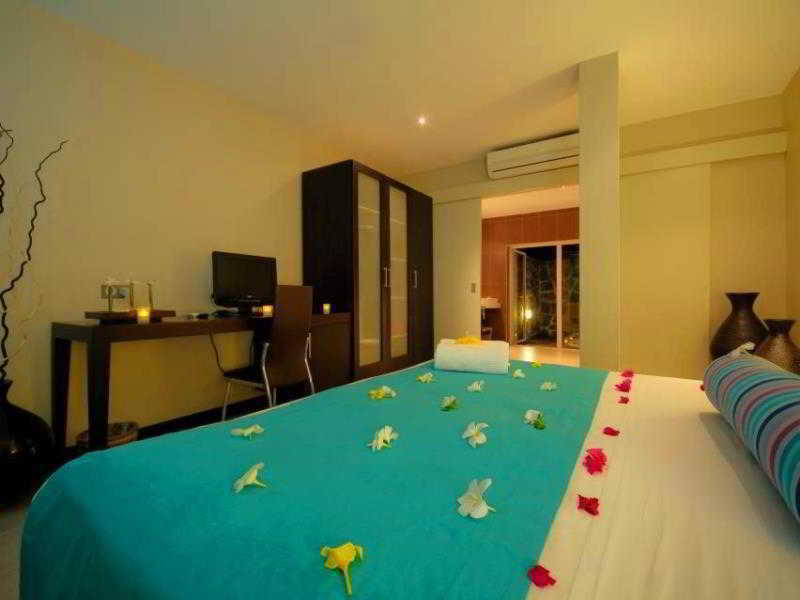 Ocean Villas Hotel Grand Baie Exterior photo
