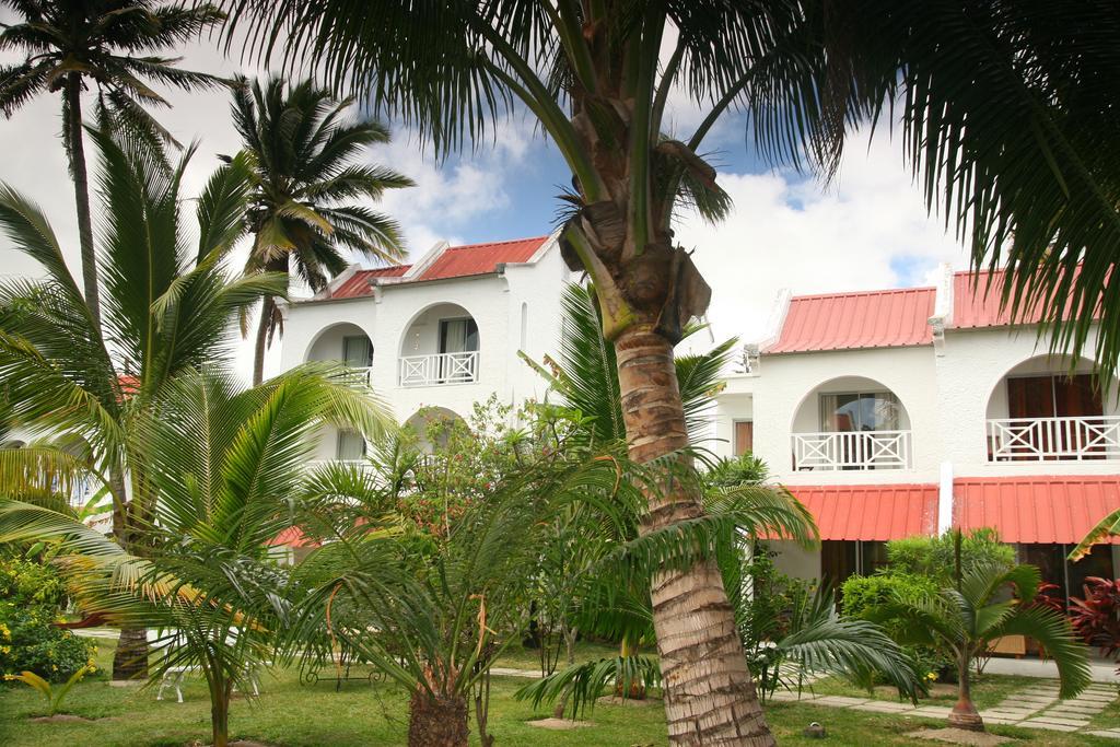 Ocean Villas Hotel Grand Baie Exterior photo