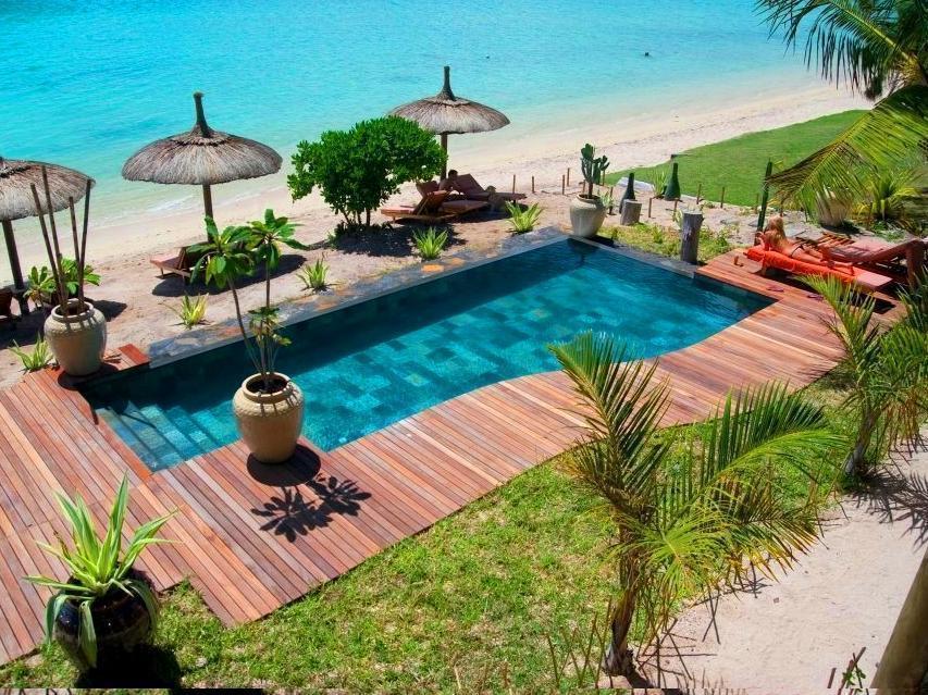 Ocean Villas Hotel Grand Baie Exterior photo