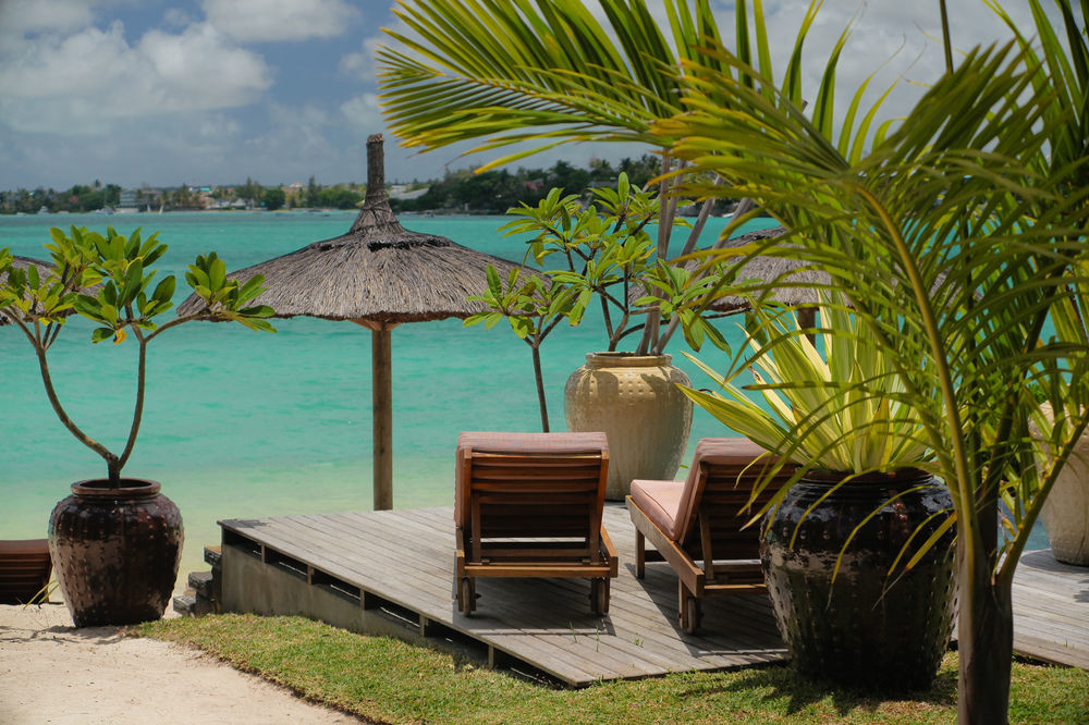 Ocean Villas Hotel Grand Baie Exterior photo